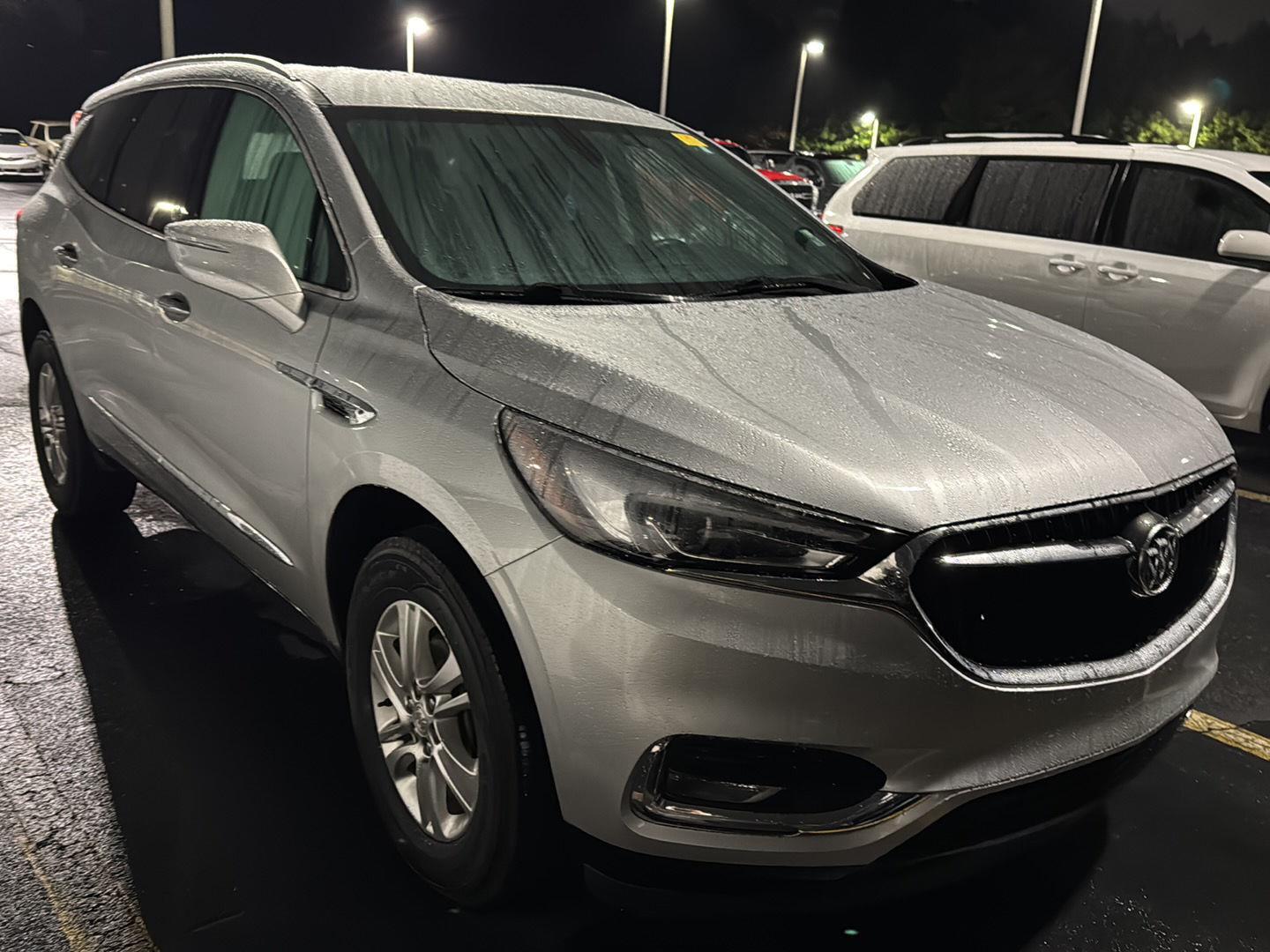 2020 Buick Enclave Essence photo 4