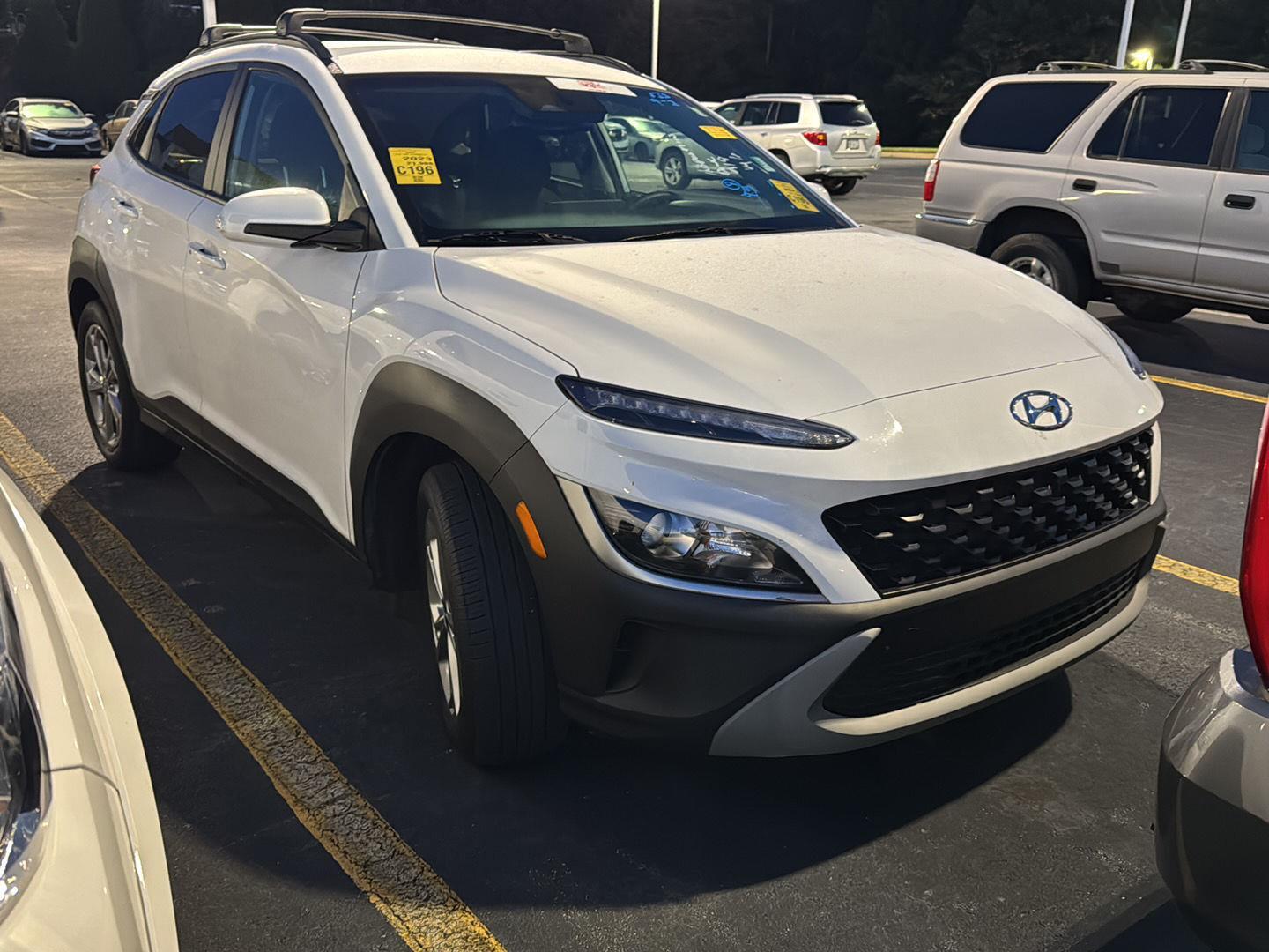 2023 Hyundai Kona SEL photo 3