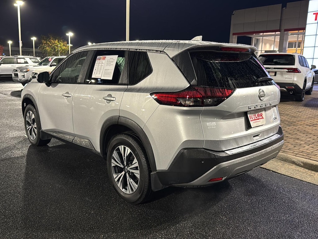 Used 2023 Nissan Rogue SV SUV