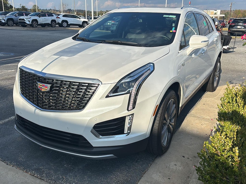 Used 2025 Cadillac XT5 FWD Premium Luxury SUV