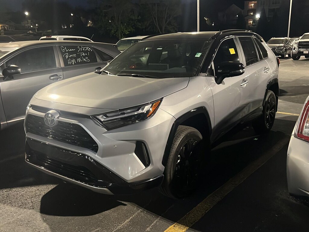 Used 2025 Toyota RAV4 Hybrid XSE SUV