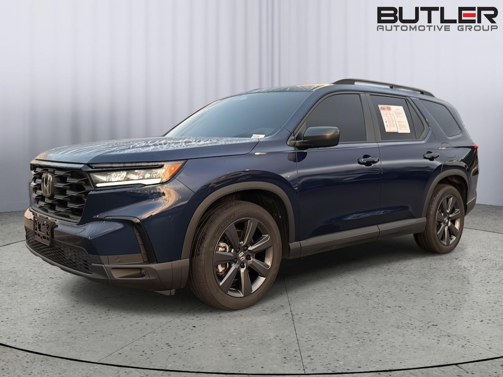 Used 2025 Honda Pilot Sport SUV