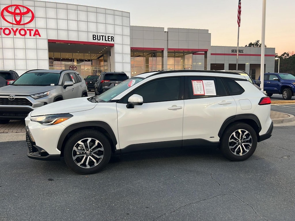 Used 2023 Toyota Corolla Cross Hybrid XSE SUV