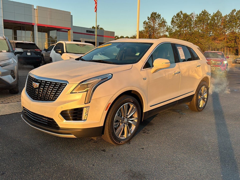 Used 2025 Cadillac XT5 FWD Premium Luxury SUV