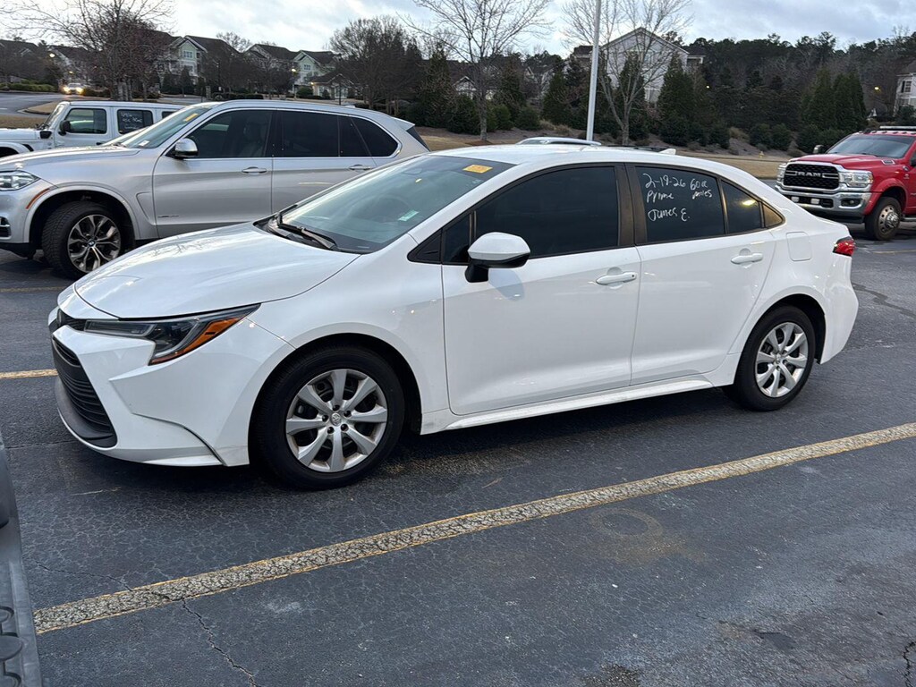 Used 2024 Toyota Corolla LE Sedan