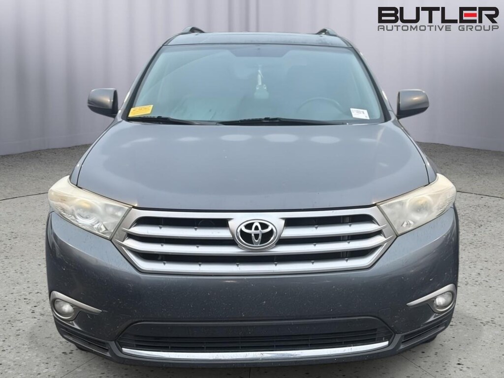 Used 2013 Toyota Highlander SE SUV