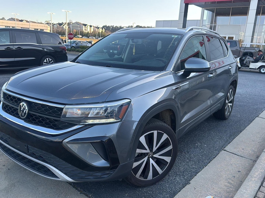 Used 2022 Volkswagen Taos SE SUV