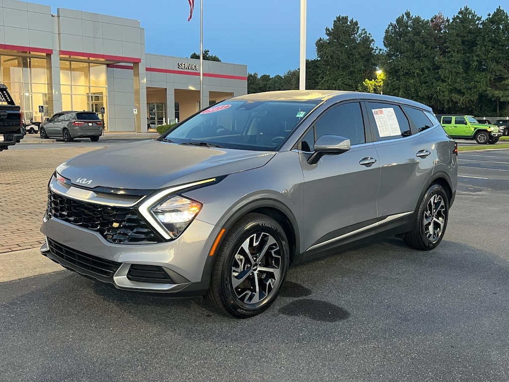 Used 2023 Kia Sportage EX SUV