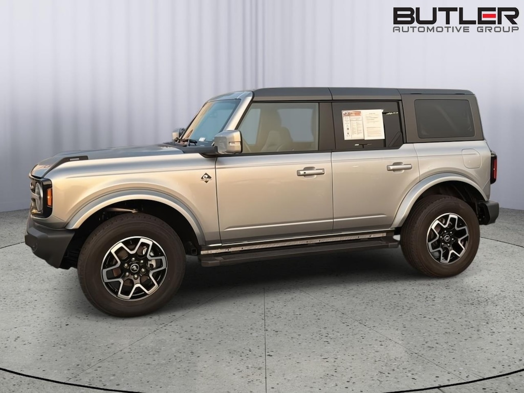 Used 2024 Ford Bronco Outer Banks SUV