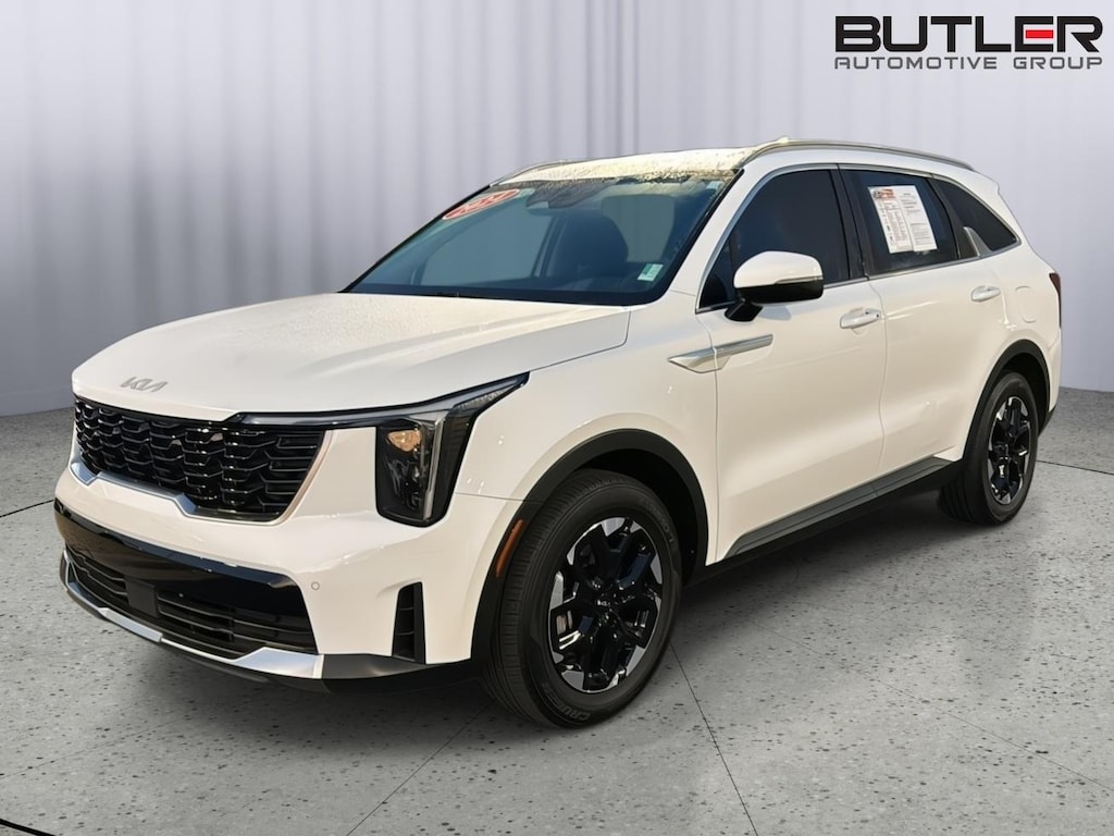 Used 2024 Kia Sorento S SUV
