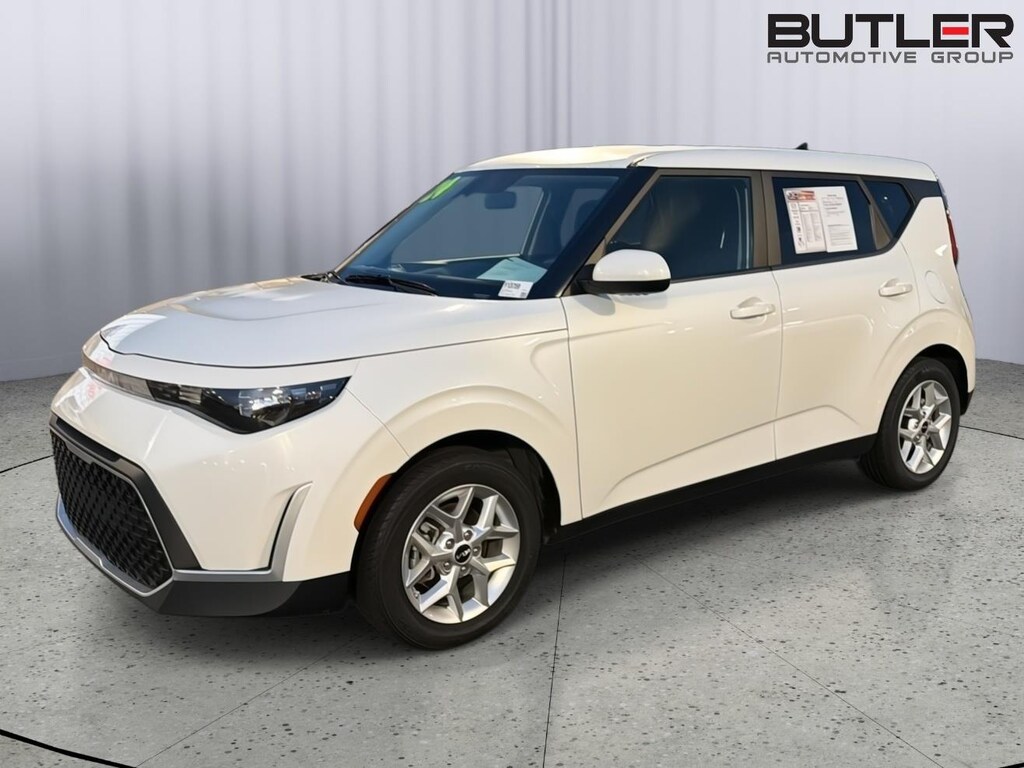Used 2024 Kia Soul LX Hatchback