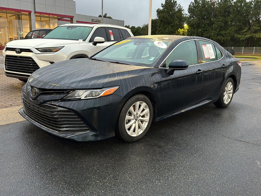 Used 2019 Toyota Camry LE Sedan