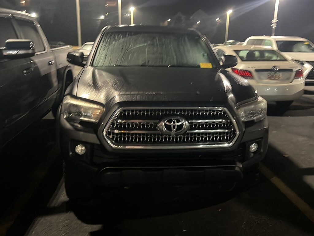 Used 2017 Toyota Tacoma TRD Off-Road Truck