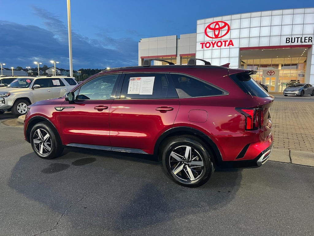 Used 2022 Kia Sorento S SUV