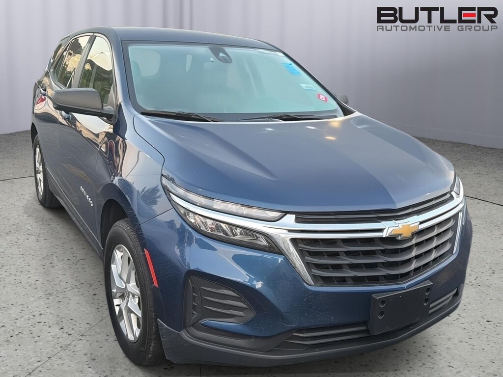 Used 2022 Chevrolet Equinox LS SUV