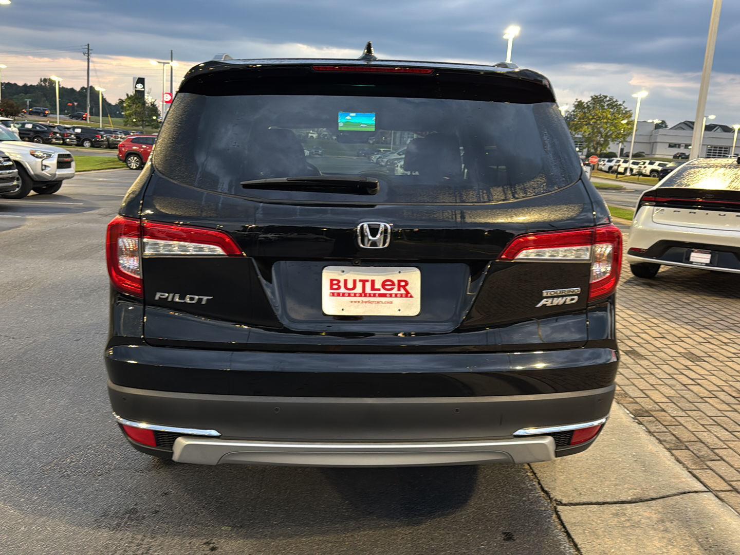 2022 Honda Pilot Touring photo 4