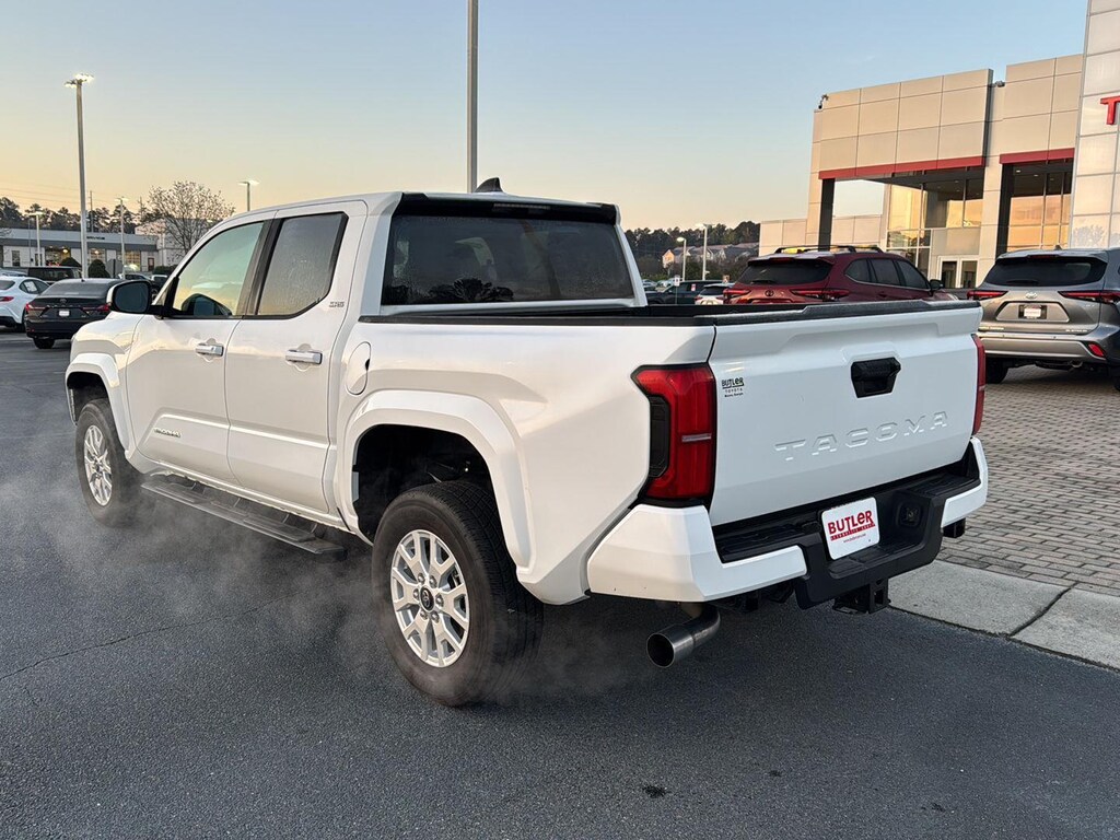 Used 2024 Toyota Tacoma SR5 Truck