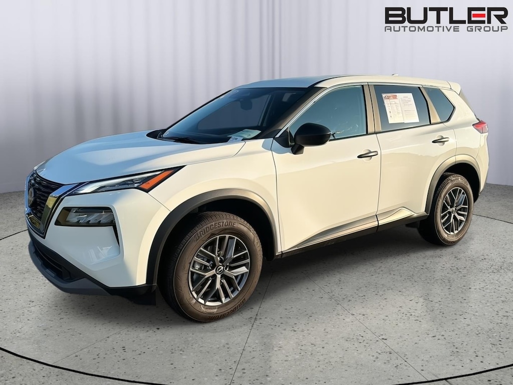 Used 2023 Nissan Rogue S SUV