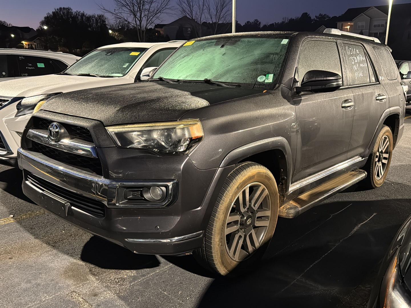 2014 Toyota 4Runner Limited photo 2