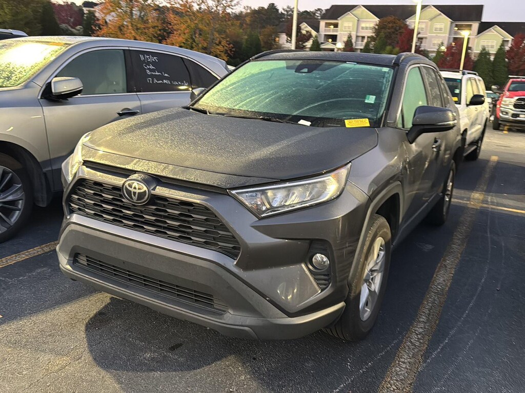 Used 2020 Toyota RAV4 XLE SUV