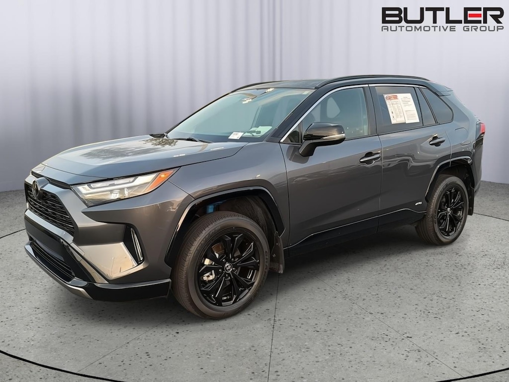 Used 2025 Toyota RAV4 Hybrid XSE SUV