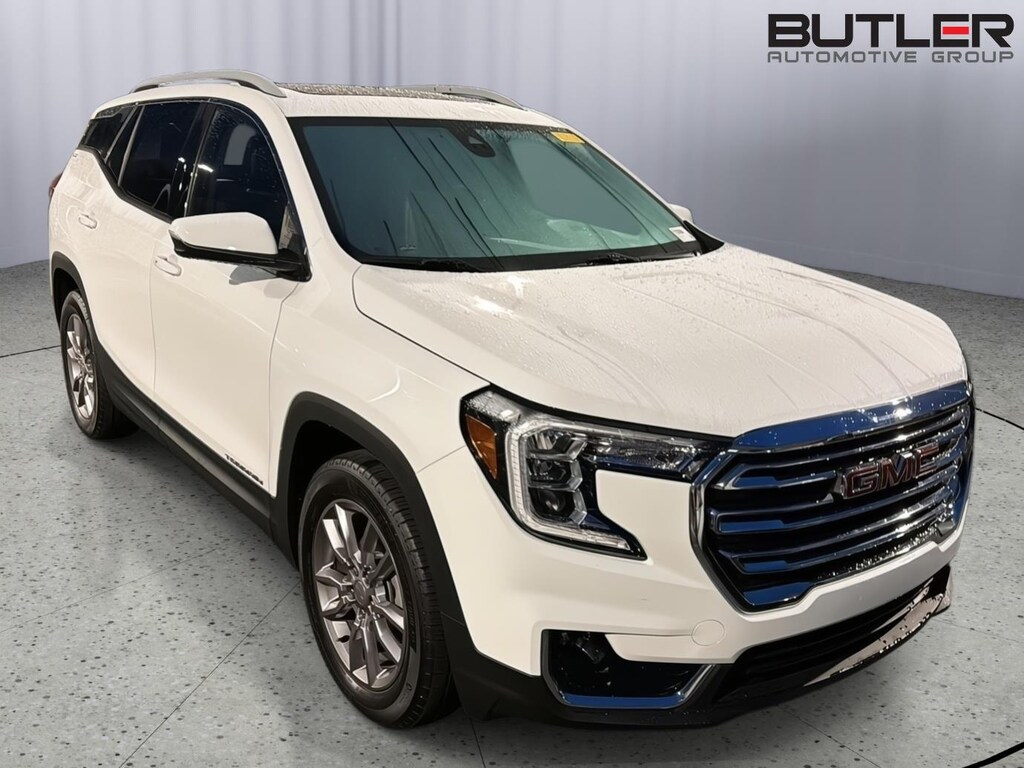 Used 2023 GMC Terrain SLT SUV
