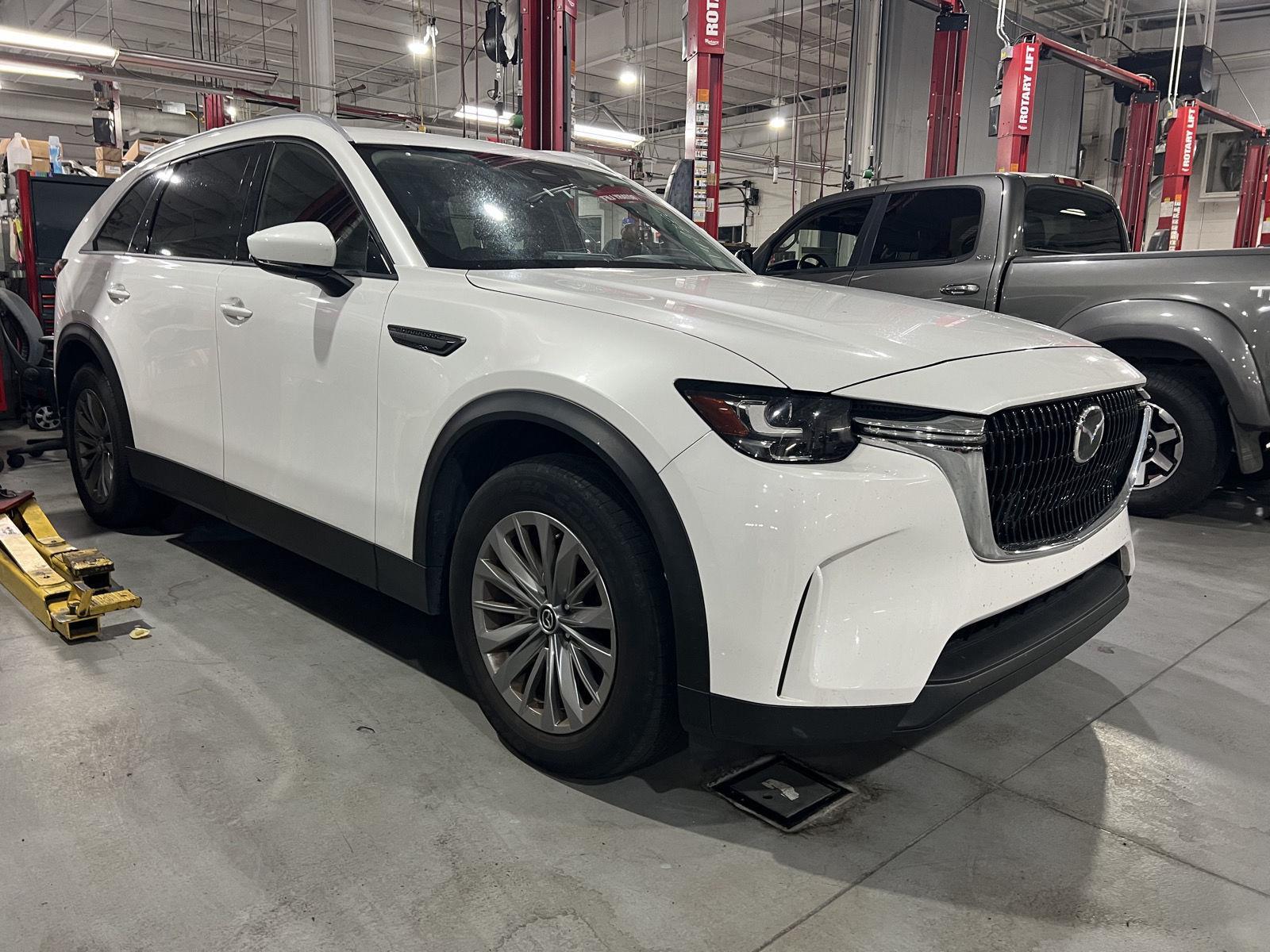 2024 Mazda CX-90 3.3 Turbo Preferred Plus photo 2