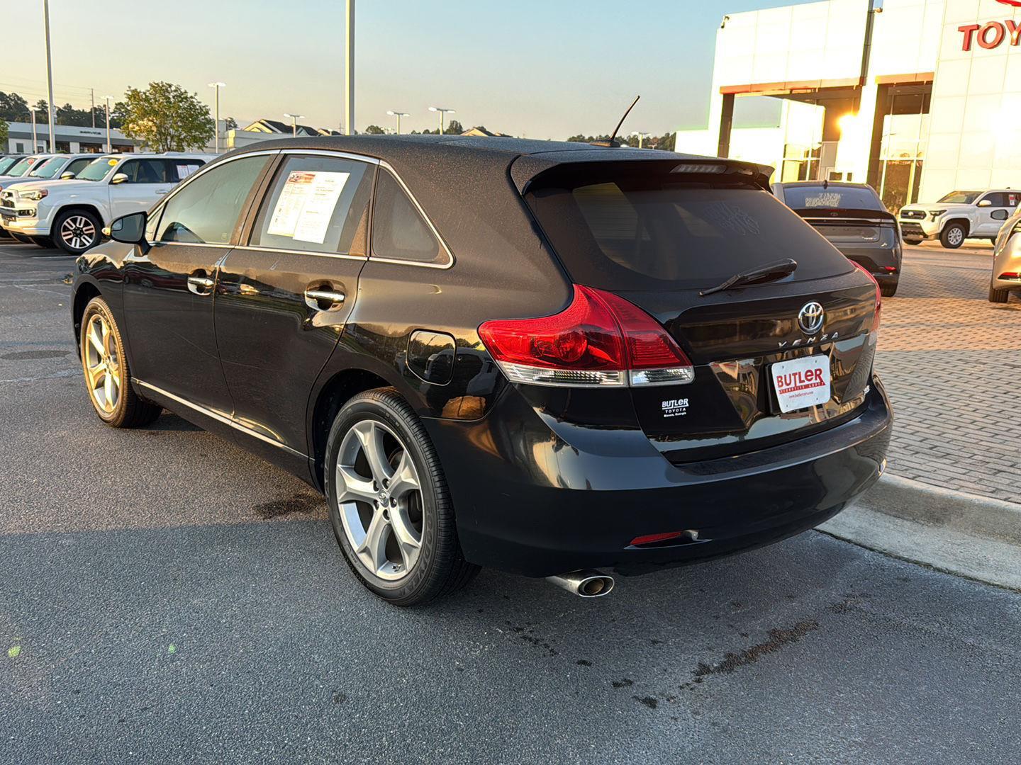 2013 Toyota Venza LE photo 3