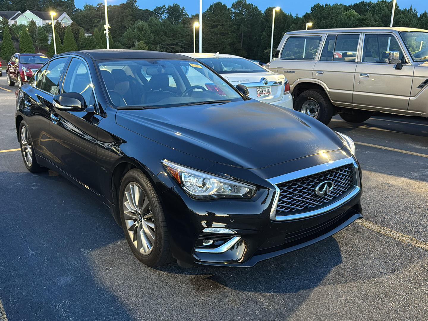 2023 Infiniti Q50 LUXE photo 4