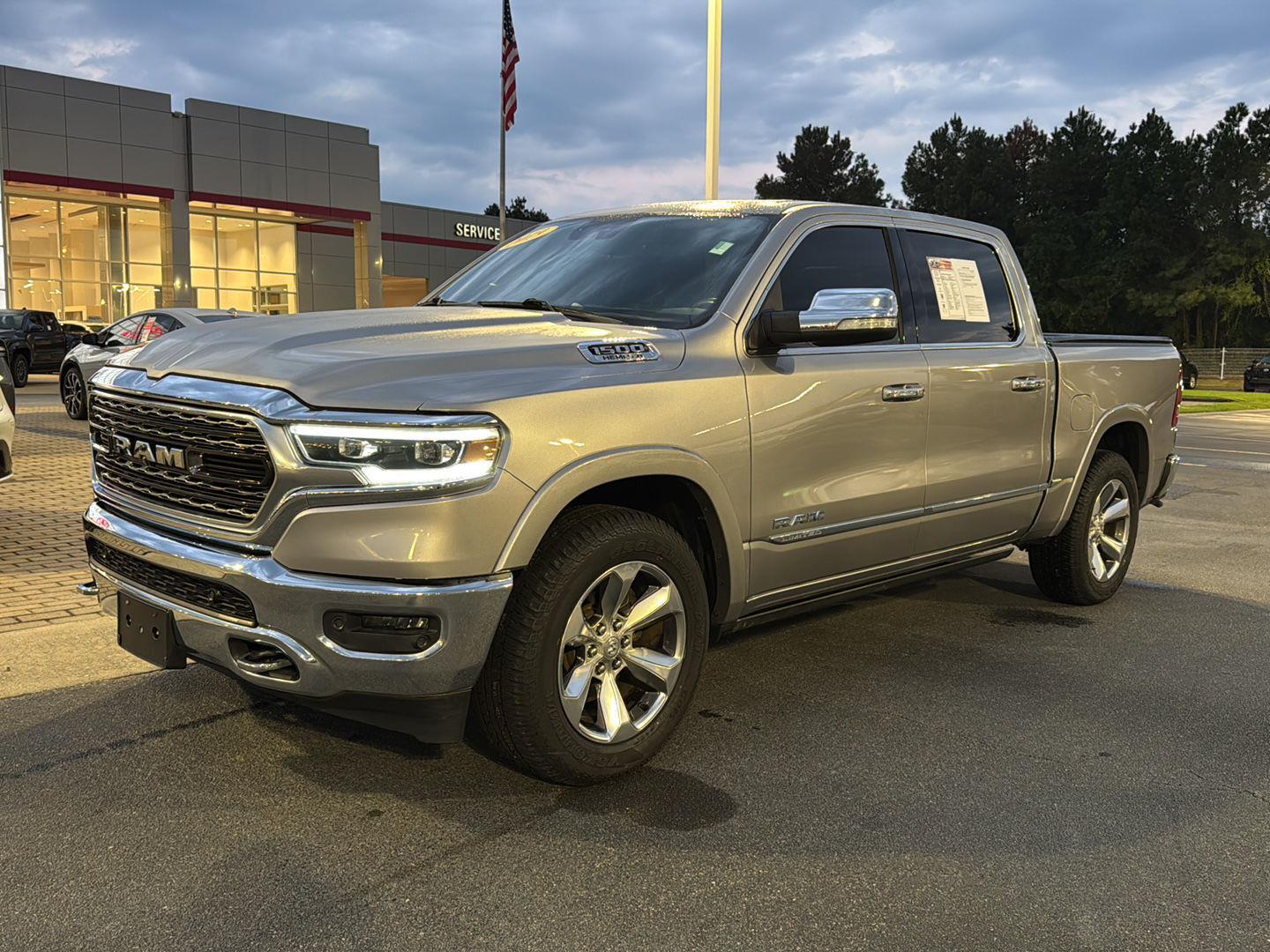 2019 Ram 1500 Limited photo 2