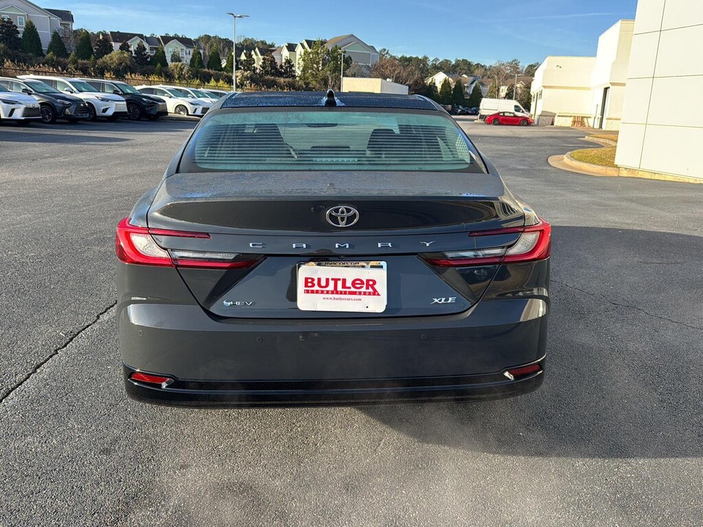 Used 2025 Toyota Camry XLE Sedan