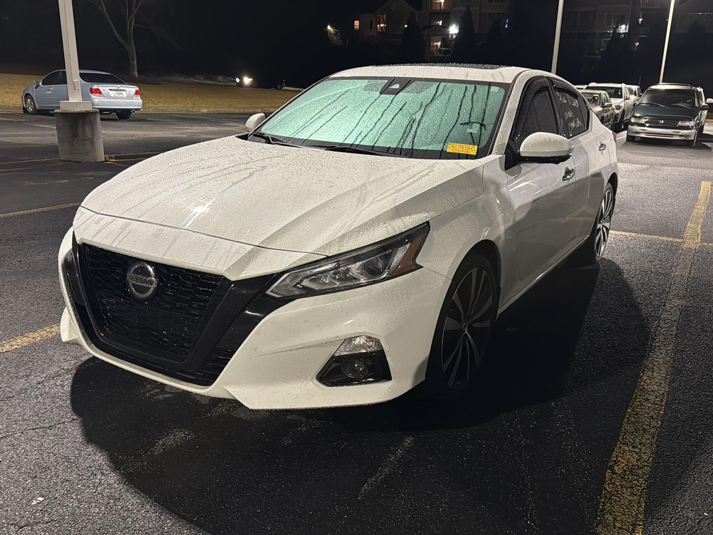 2021 Nissan Altima 2.5 Platinum photo 2