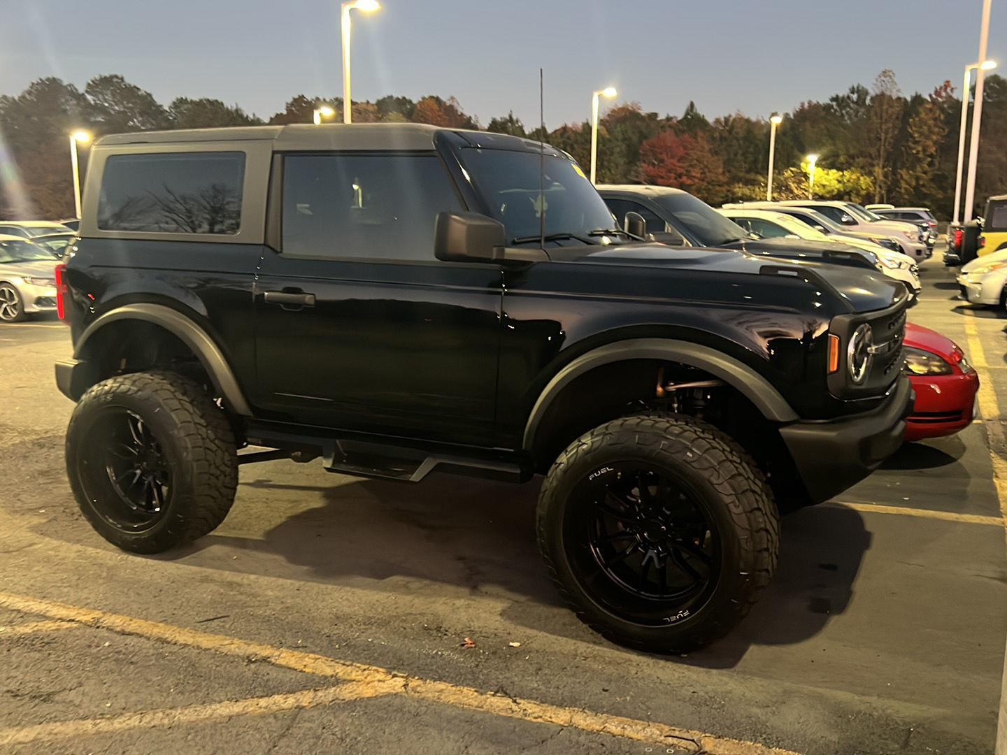 2023 Ford Bronco Base photo 2