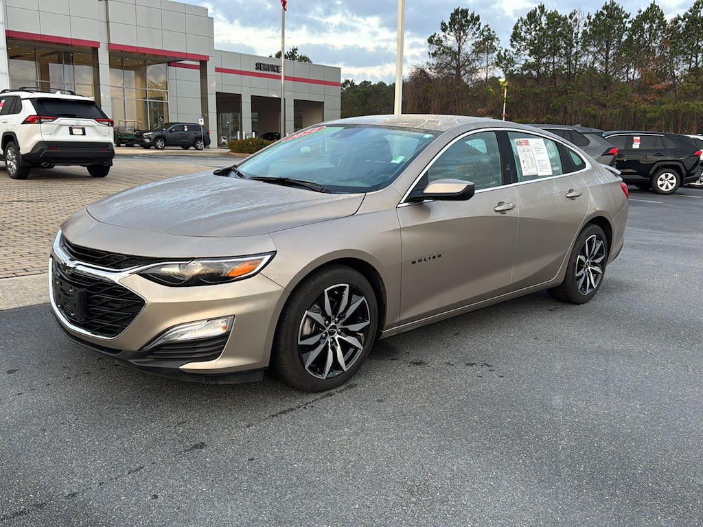 Used 2024 Chevrolet Malibu RS Sedan