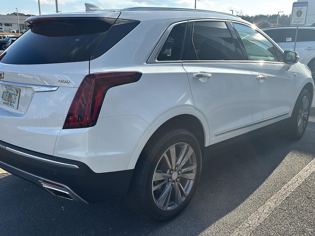 Used 2025 Cadillac XT5 FWD Premium Luxury SUV