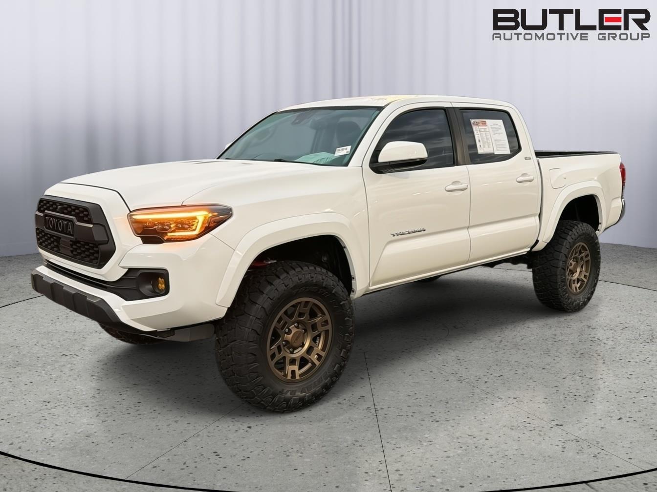 2022 Toyota Tacoma SR5