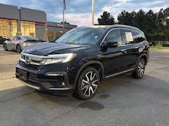 2022 Honda Pilot Touring SUV