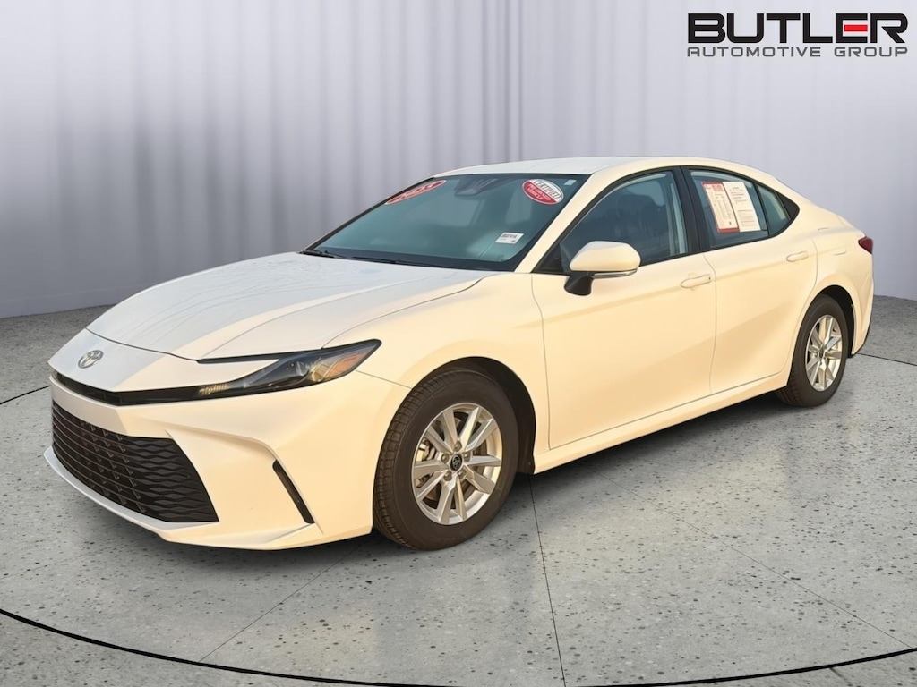 Used 2025 Toyota Camry LE Sedan