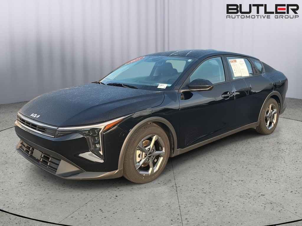 Used 2025 Kia K4 LXS Sedan
