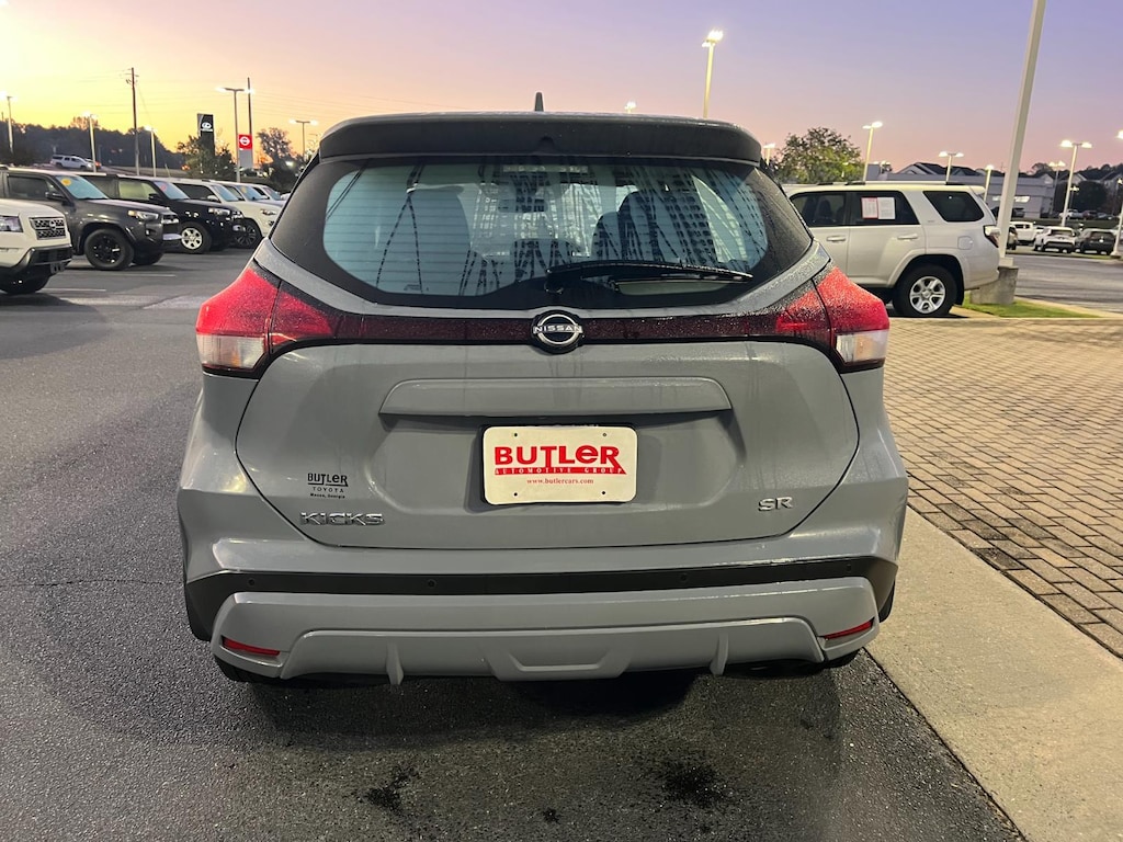 Used 2024 Nissan Kicks SR SUV