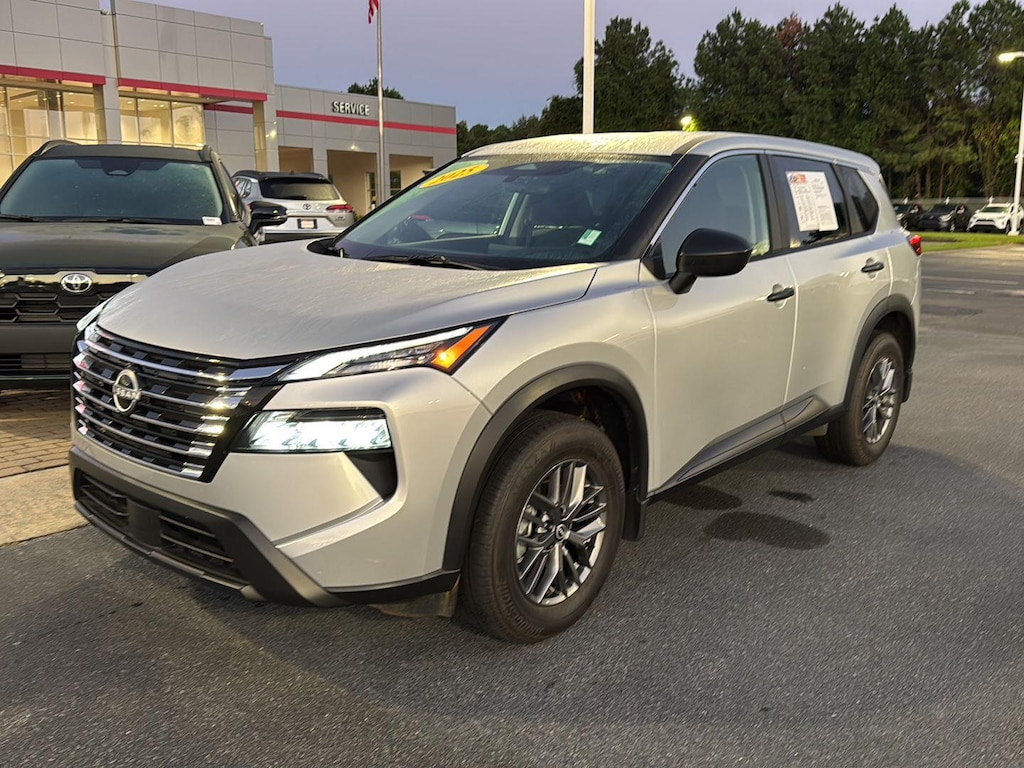 Used 2025 Nissan Rogue S SUV