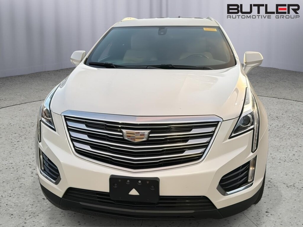 Used 2019 Cadillac XT5 FWD SUV