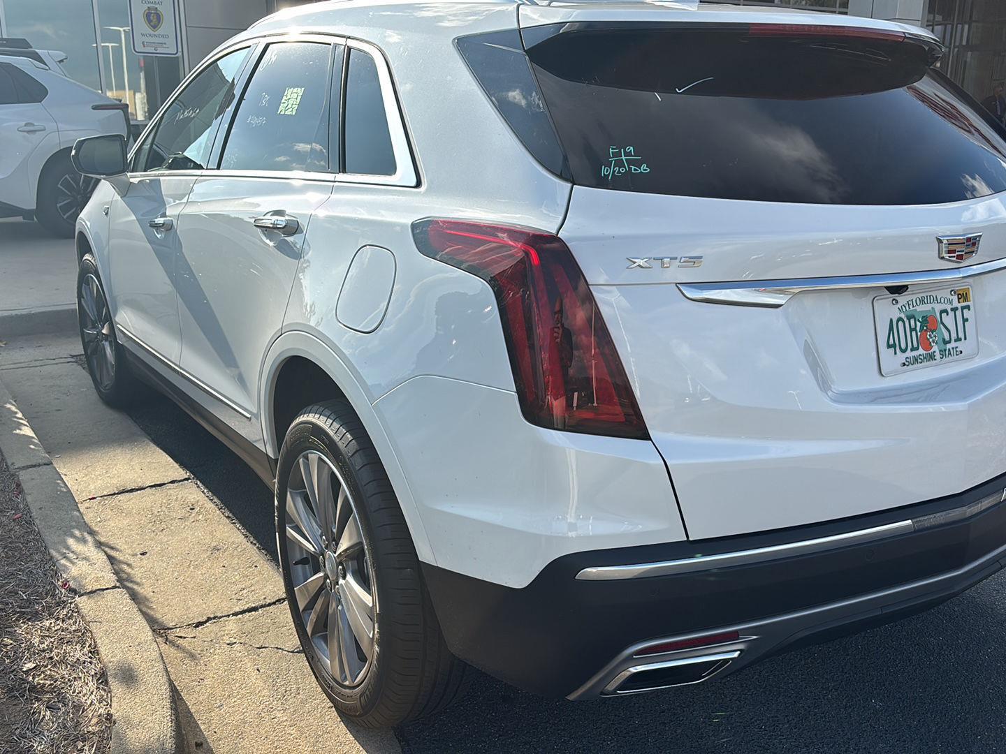 2025 Cadillac XT5 Premium Luxury photo 4