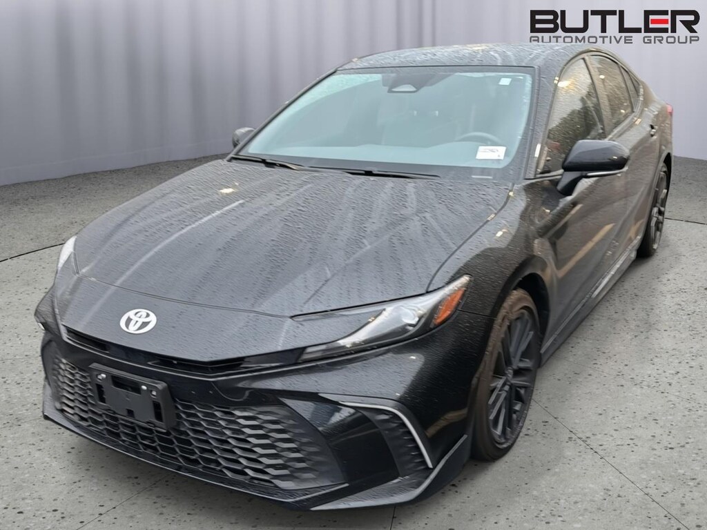 Used 2025 Toyota Camry LE Car