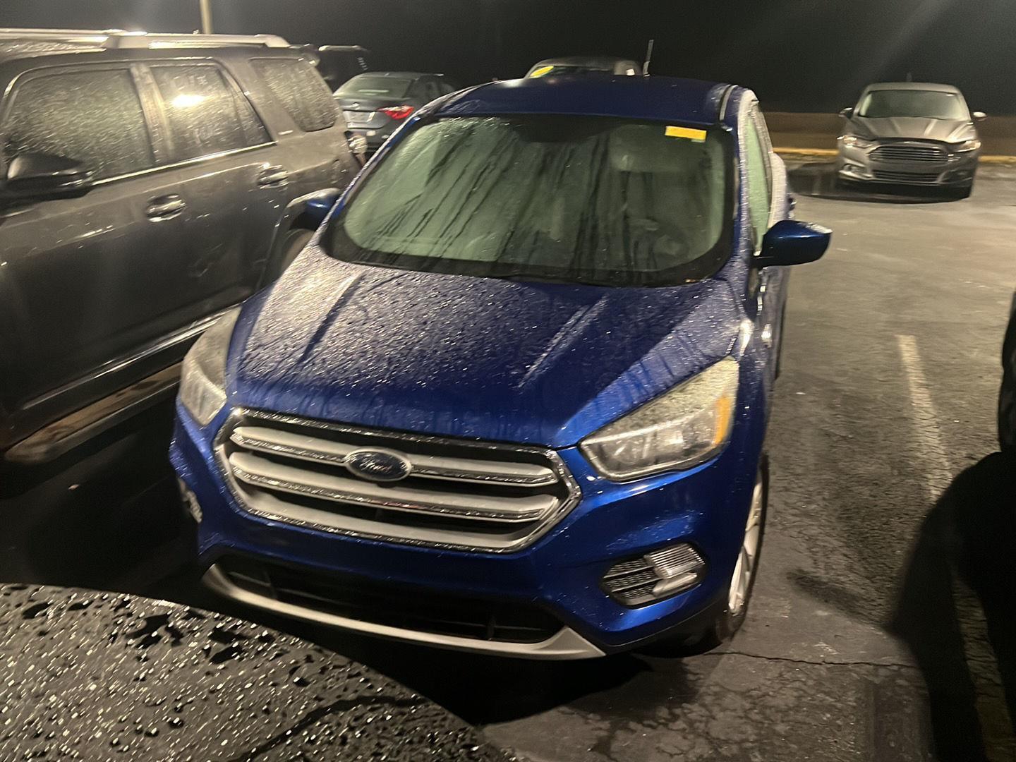 2017 Ford Escape SE photo 3