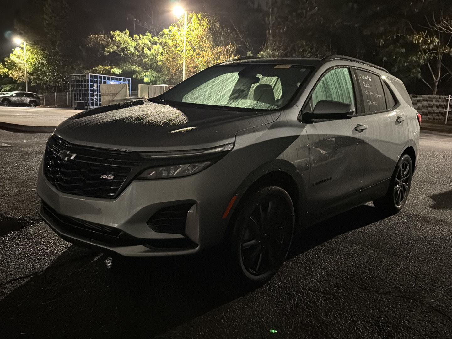 2024 Chevrolet Equinox RS photo 2