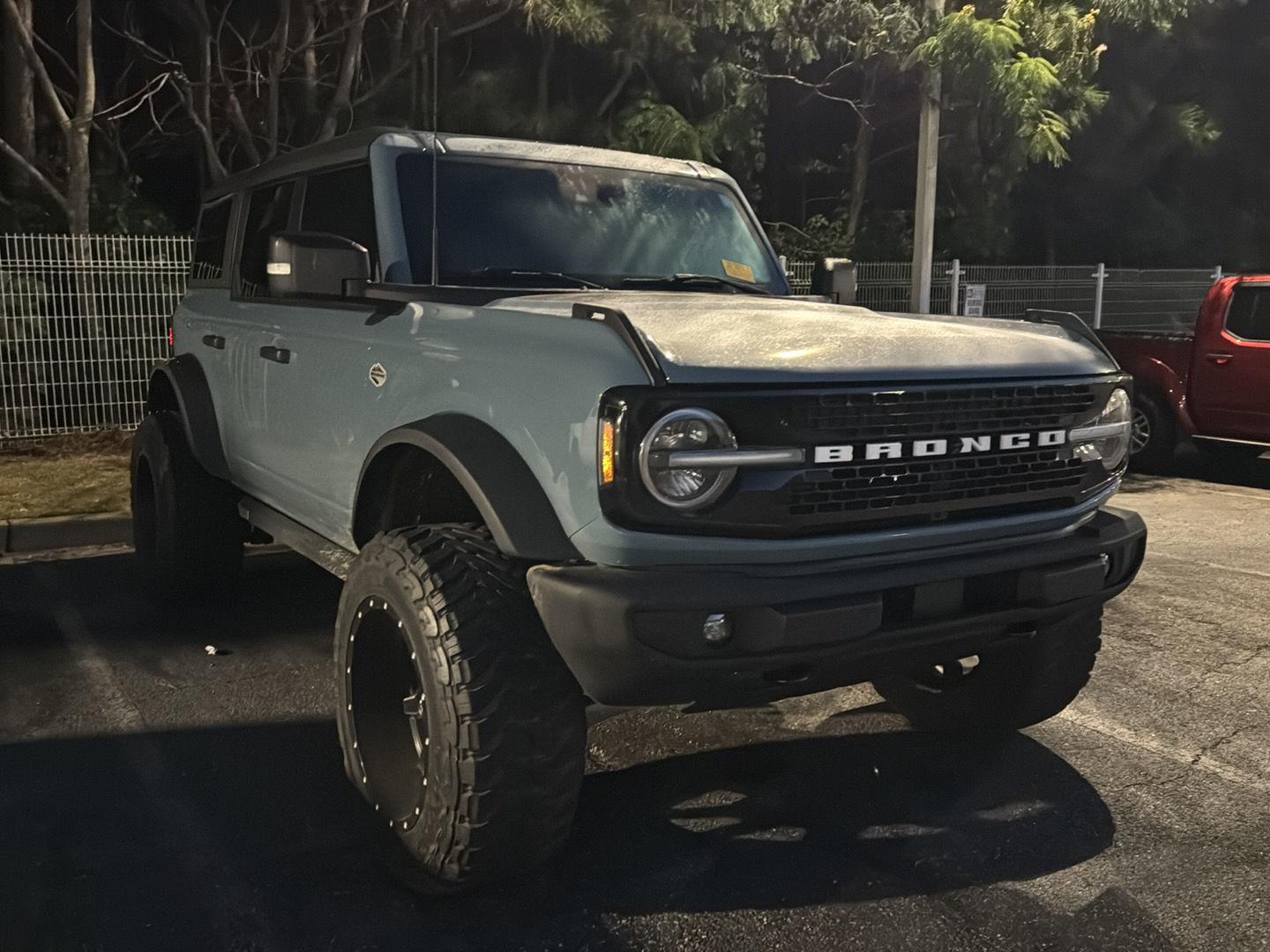 2022 Ford Bronco Badlands photo 4