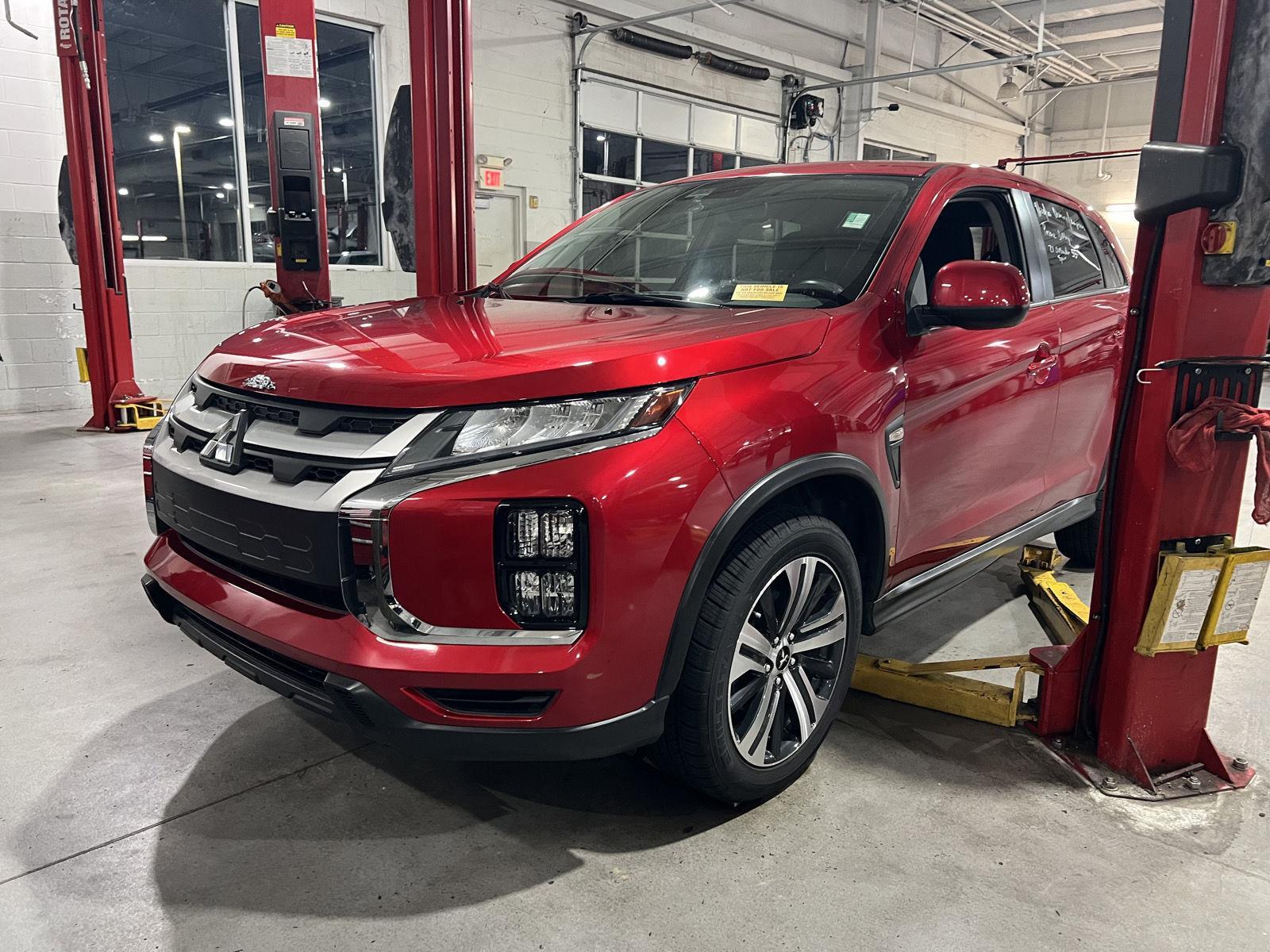 2021 Mitsubishi Outlander Sport ES photo 2