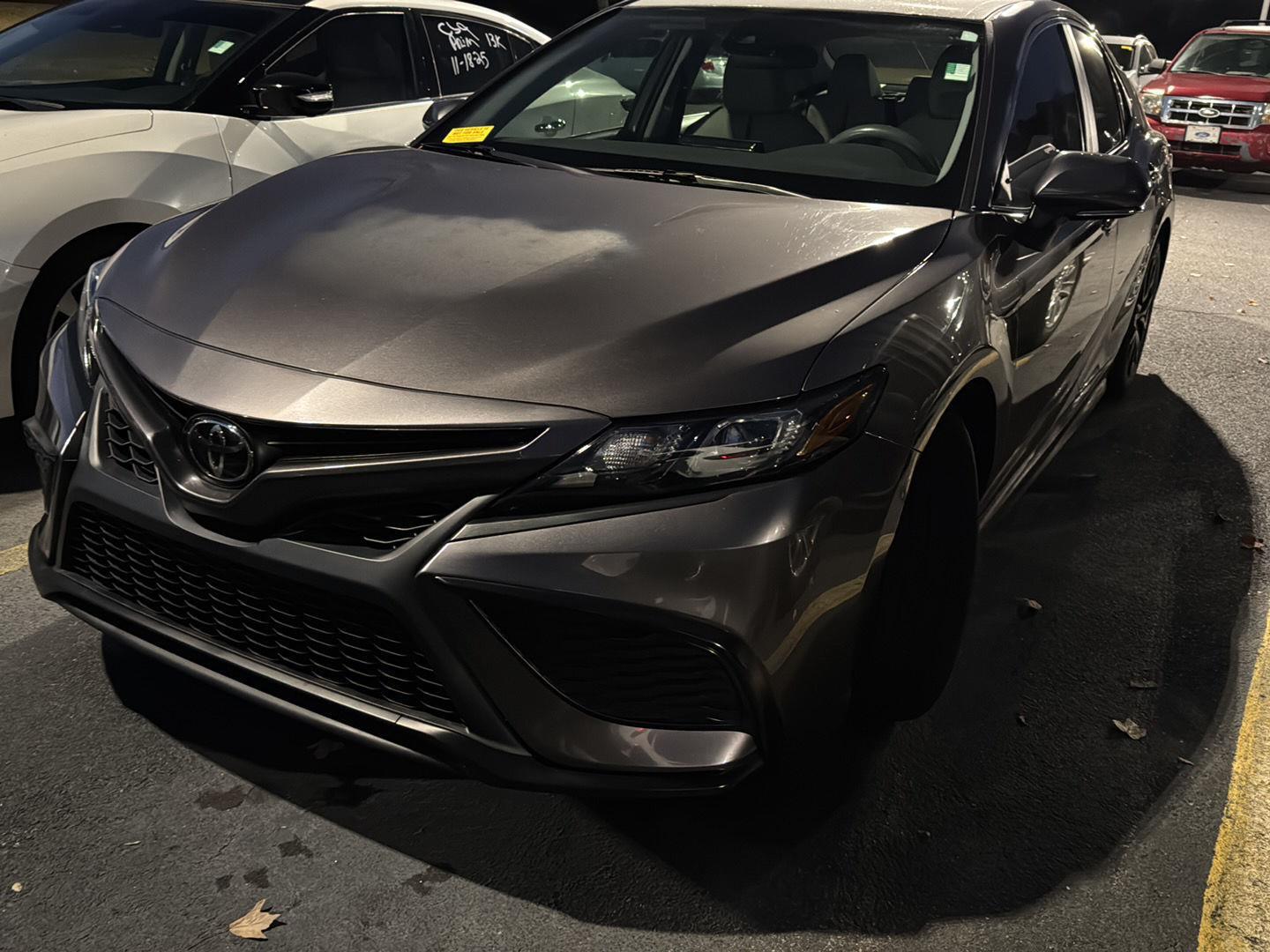 2023 Toyota Camry SE photo 2