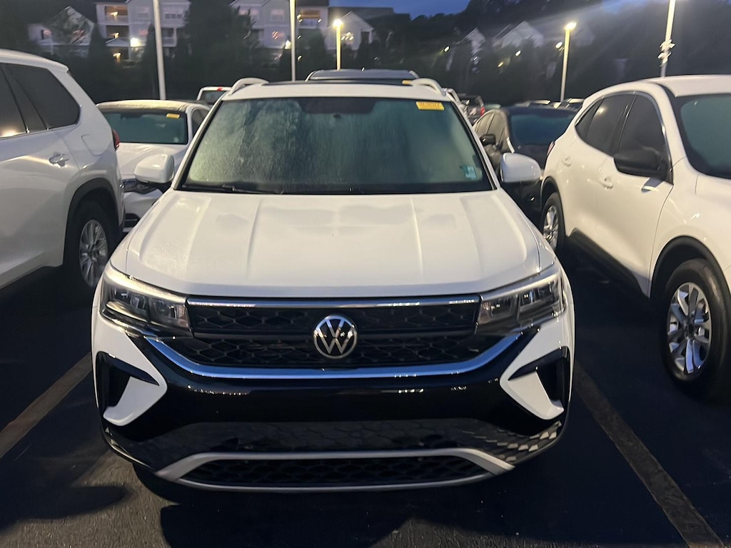 Used 2022 Volkswagen Taos SE SUV